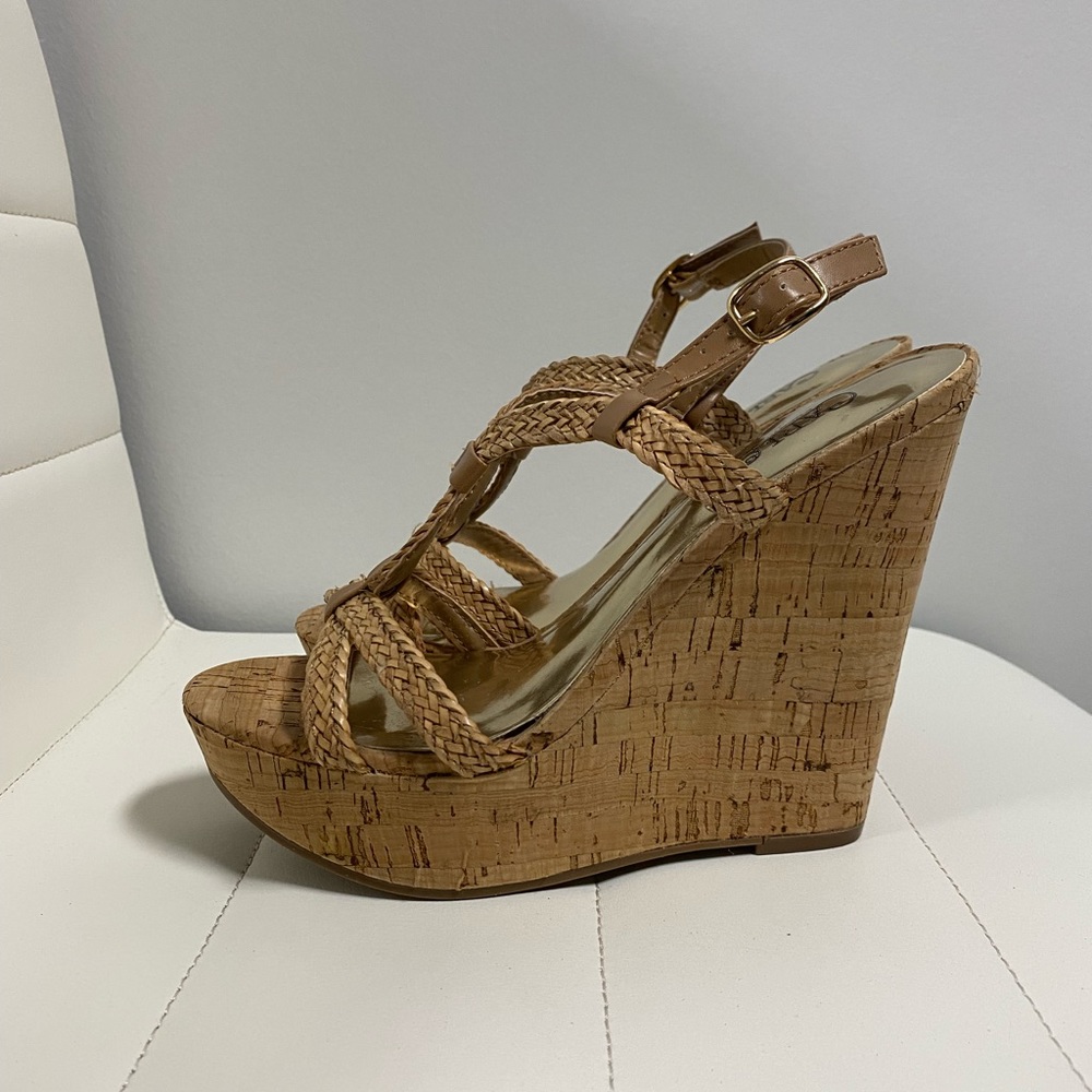 Carlos Santana Wedges 6 1/2